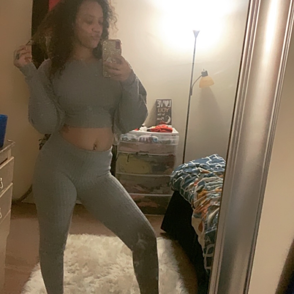 Fashion nova sweater set
